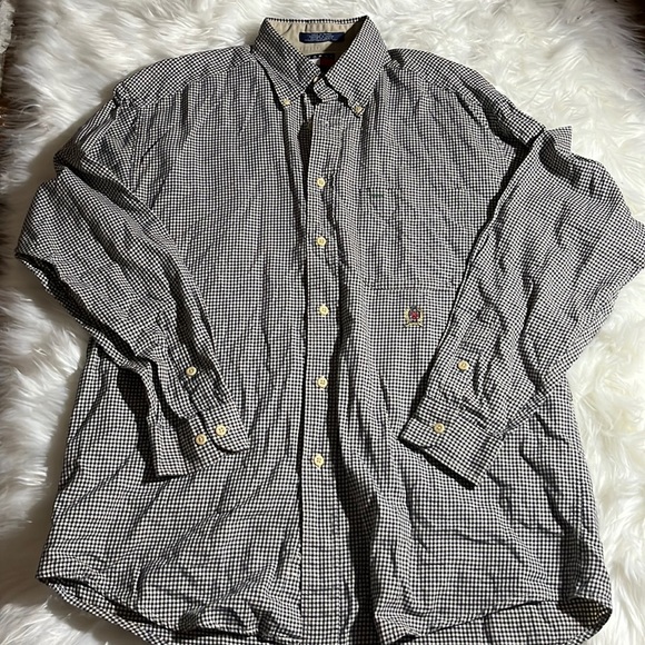 Tommy Hilfiger button down - Picture 1 of 4